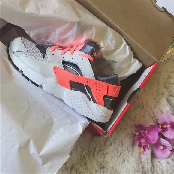 ‼️sold‼️🔥 Rare Nike Huarache Run Coral 3Y - Picture 7 of 8